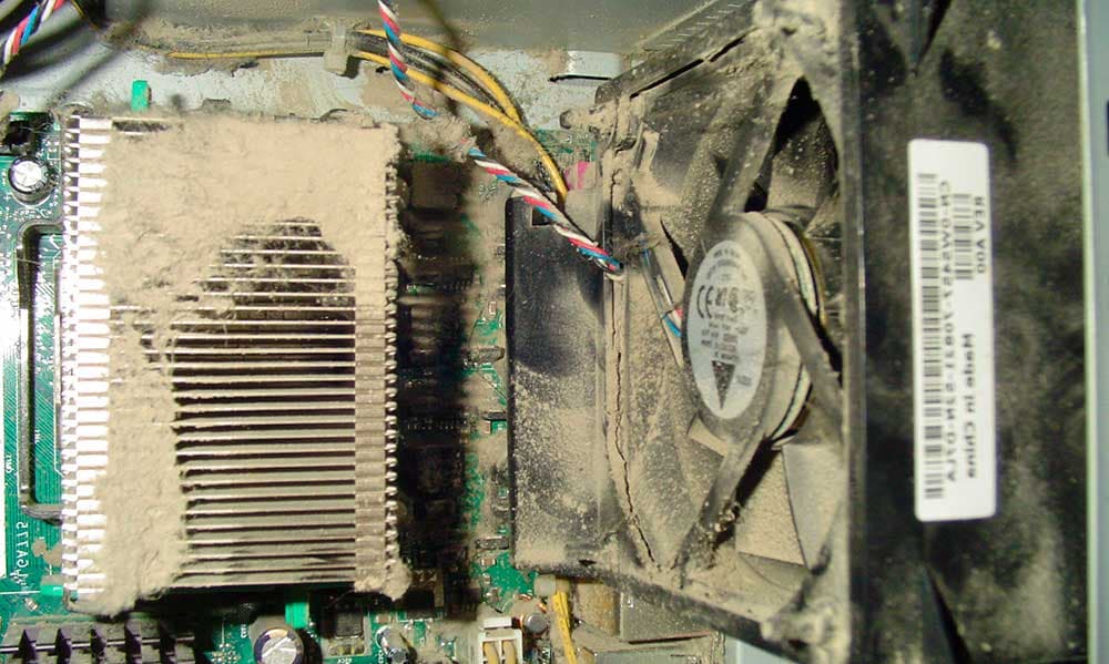How to Clean Dust out of Your Computer